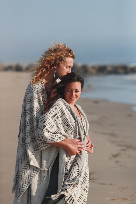 5 Different Ponchos to Spice Up Your Closet this Fall.