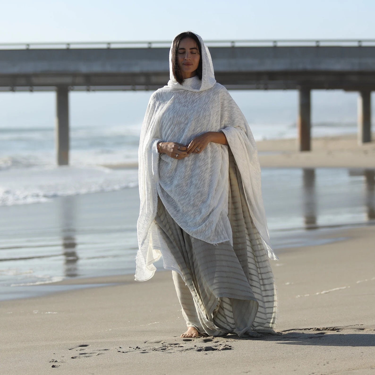 white shawl glorka white ceremony poncho