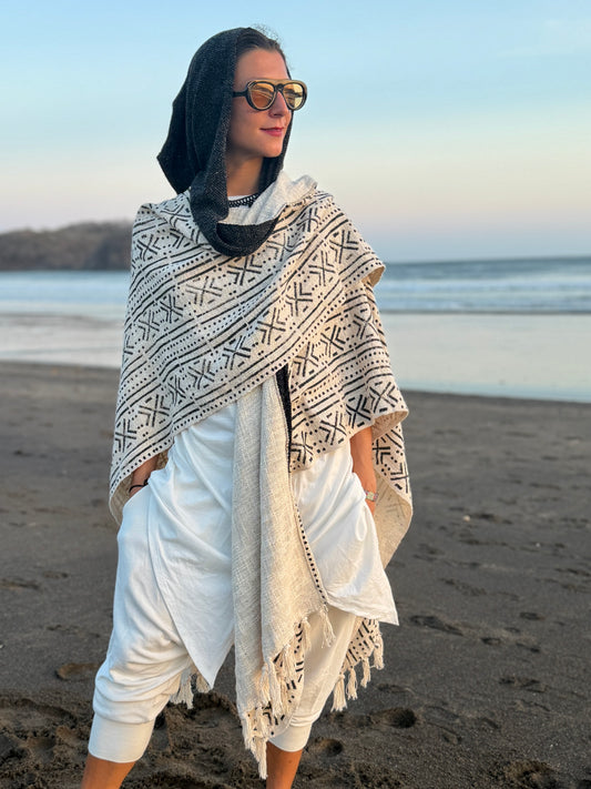 Enam Nomad Cape | Charcoal | Her