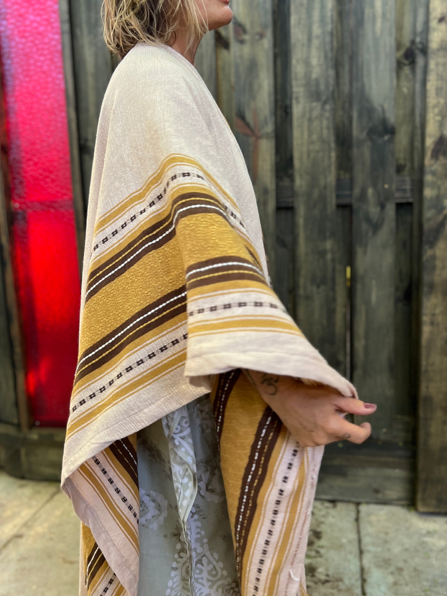 Ashwattha | Handwoven Poncho