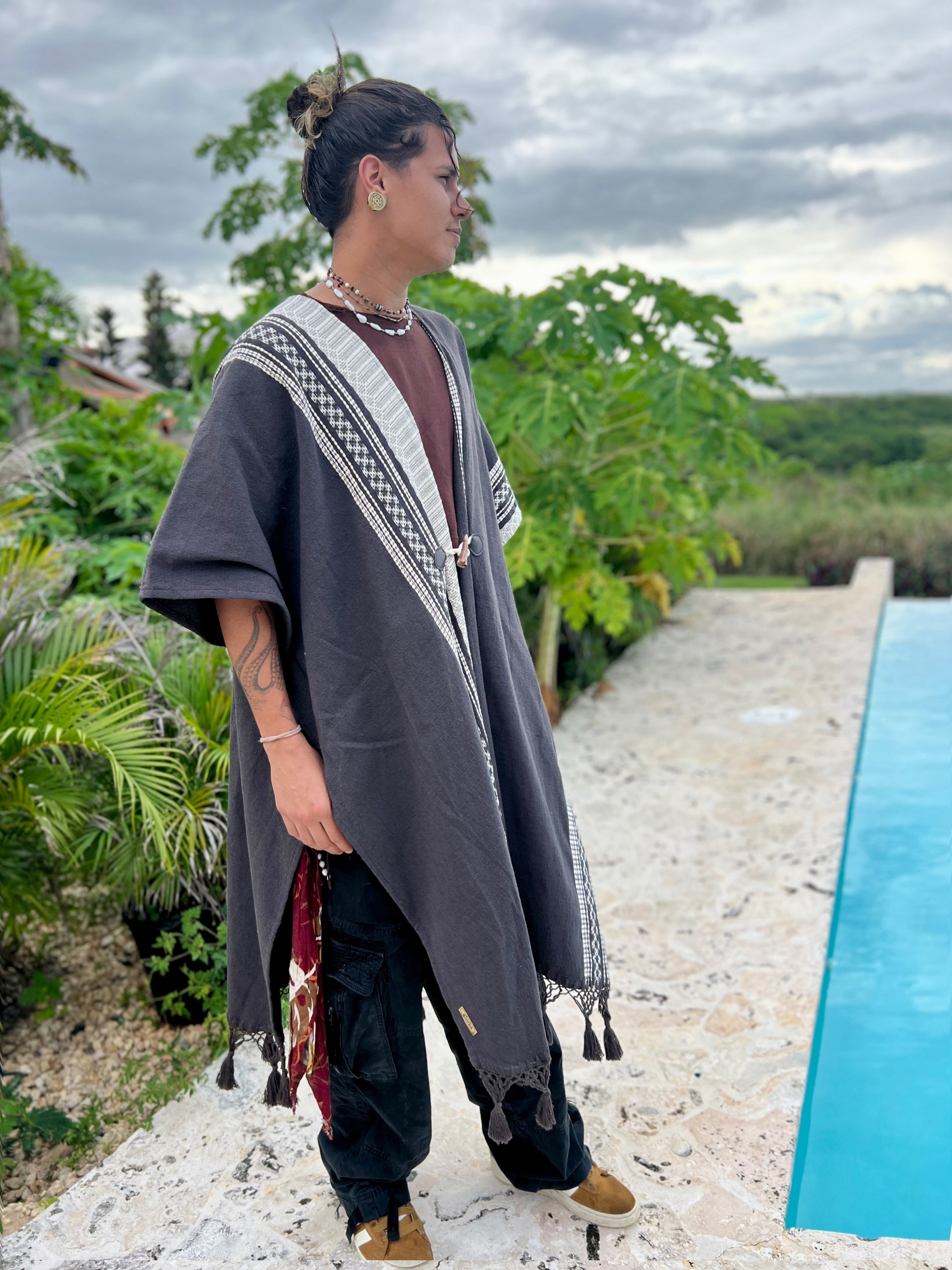 Glorka handwoven mens poncho