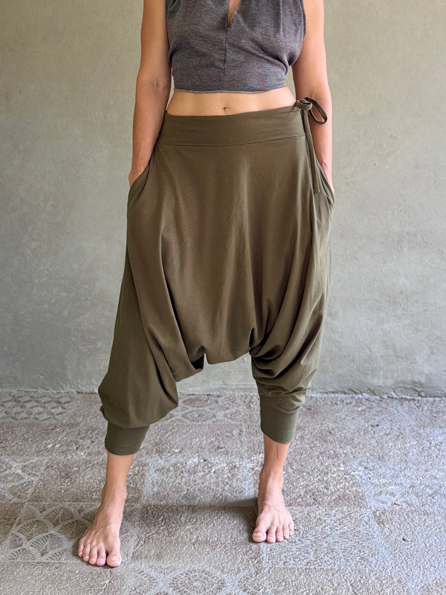 Deep Stretch Pants | Her