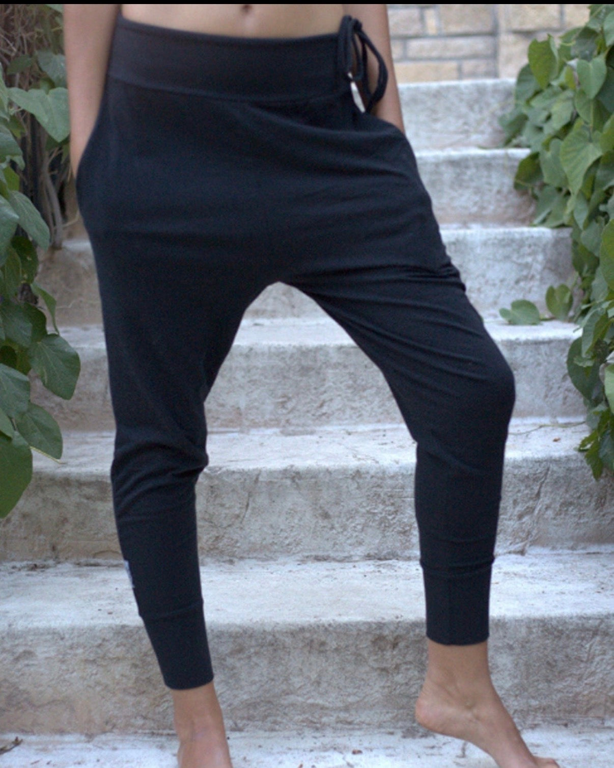 Black Skinny Wander Pant | Her
