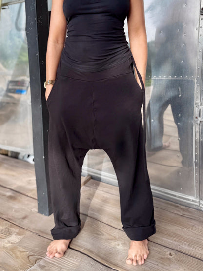 Tom Pants | Her