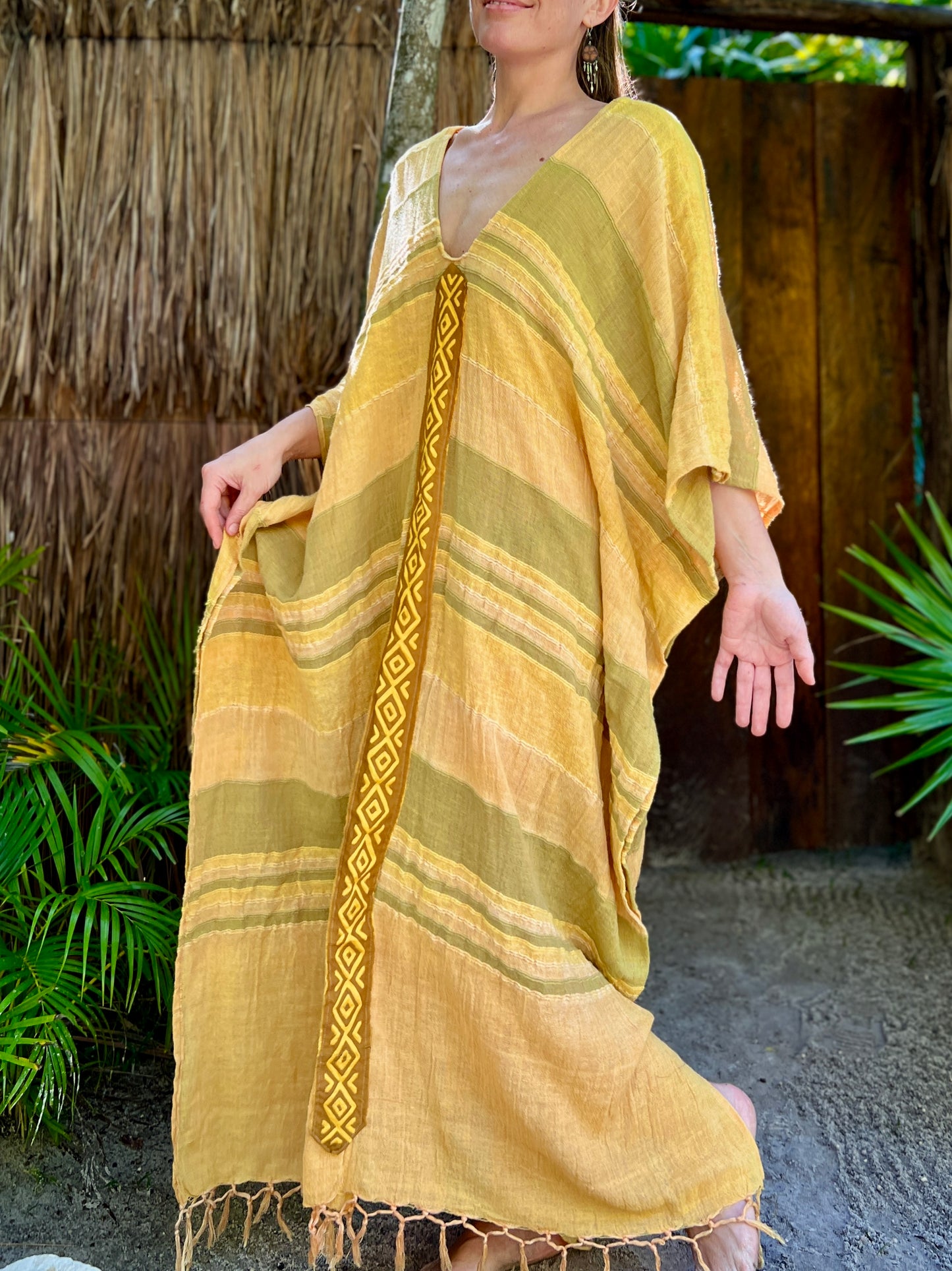 Sunrise | Kuna embroidered Caftan