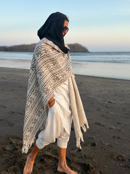 Enam Nomad Cape | Charcoal | Her