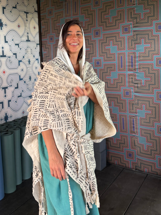 Viento Nomad Cape | White | Her