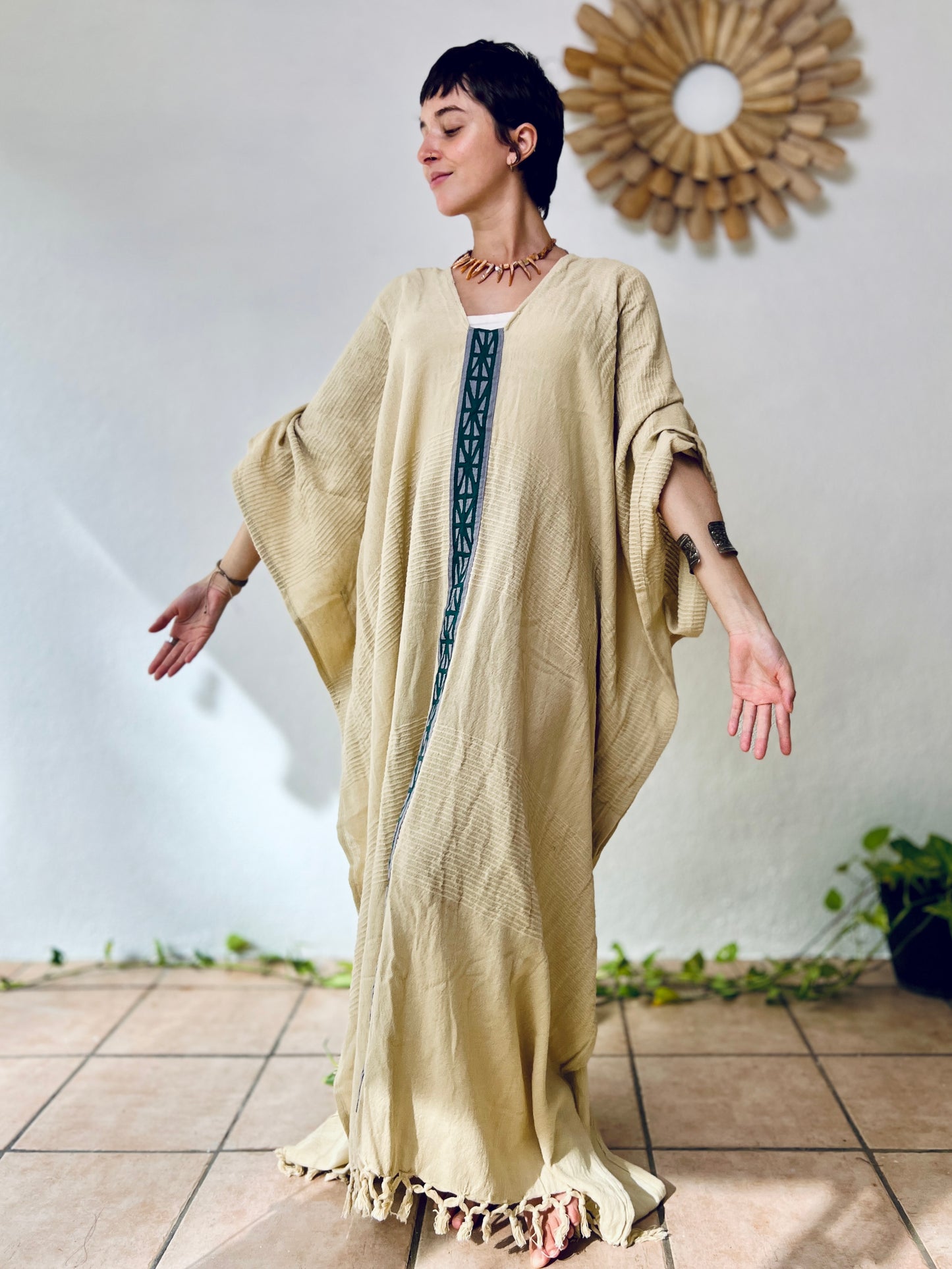 Ornament | Kuna embroidered Caftan