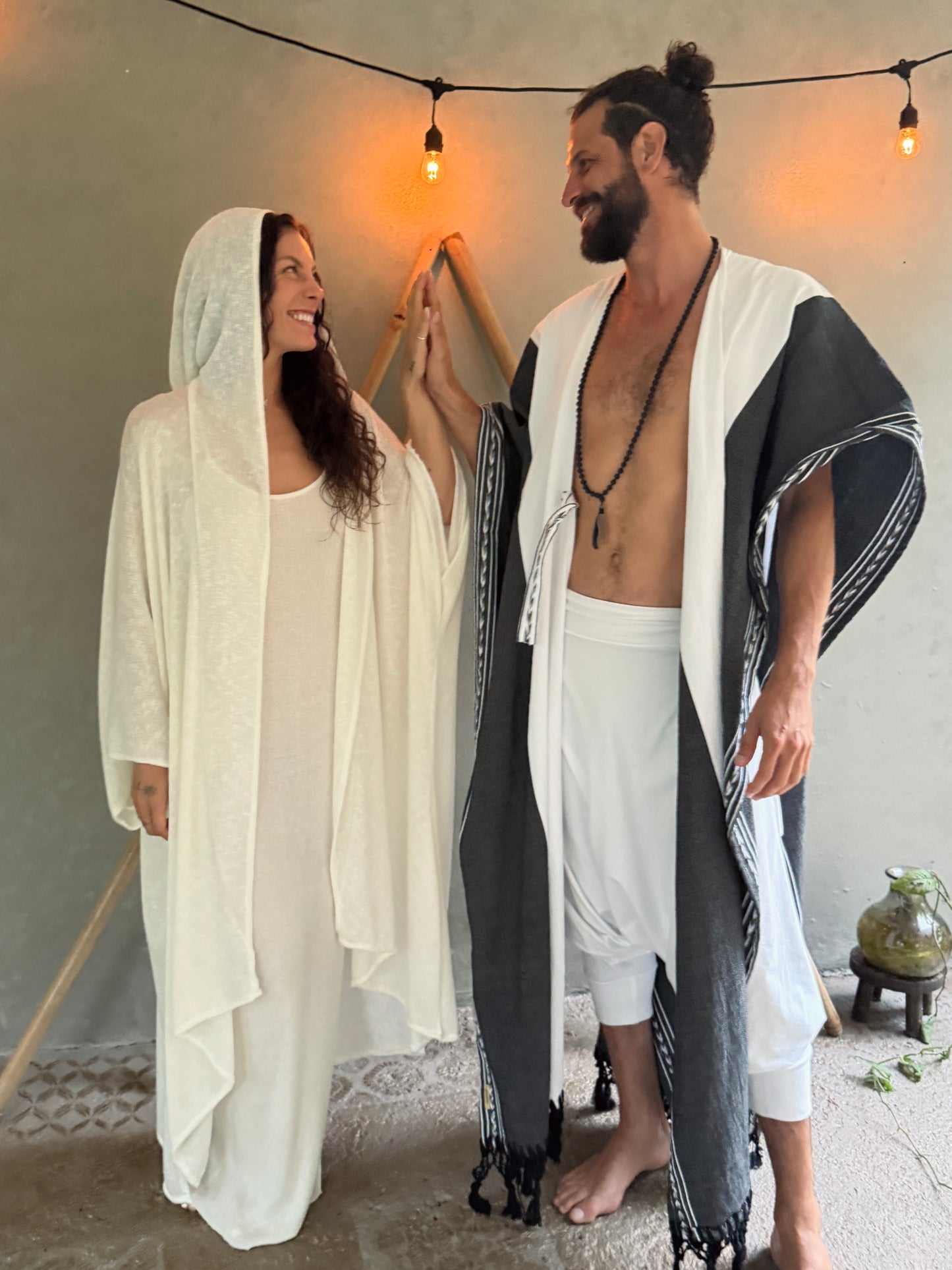 Etera | Handwoven Poncho | Him