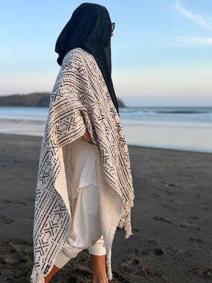 Enam Nomad Cape | Charcoal | Her