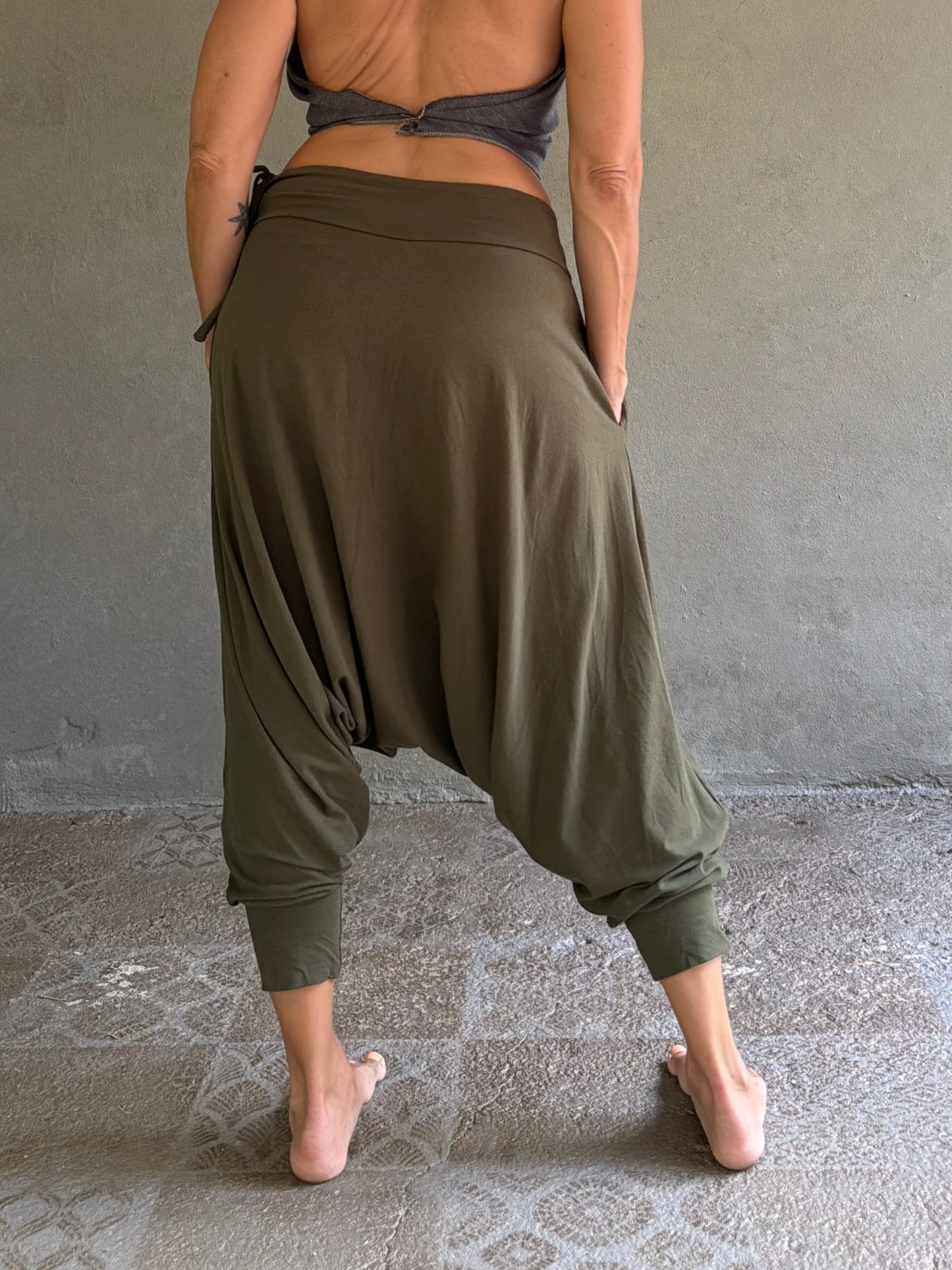 Deep Stretch Pants | Her