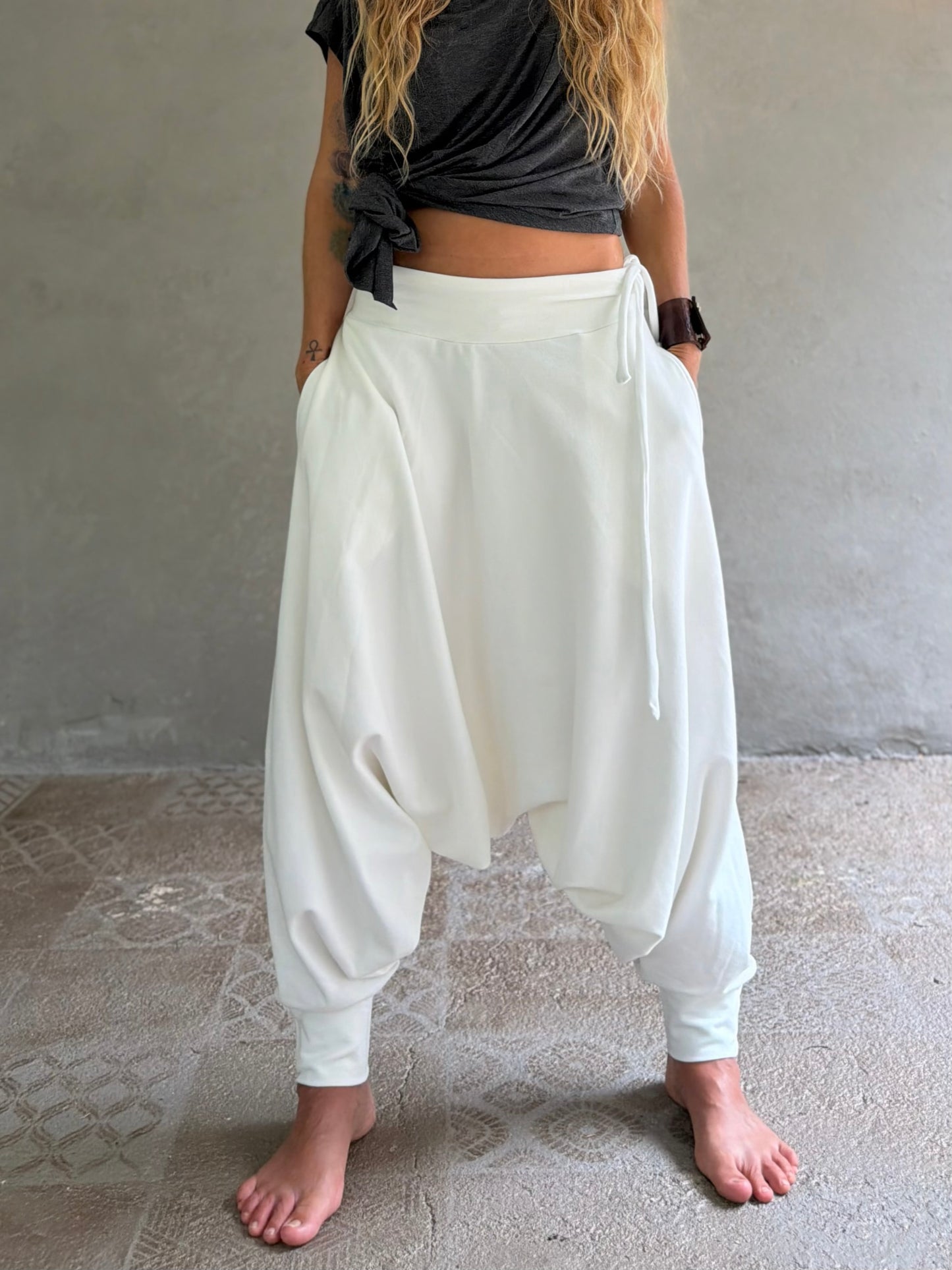 Deep Stretch Pants | Her