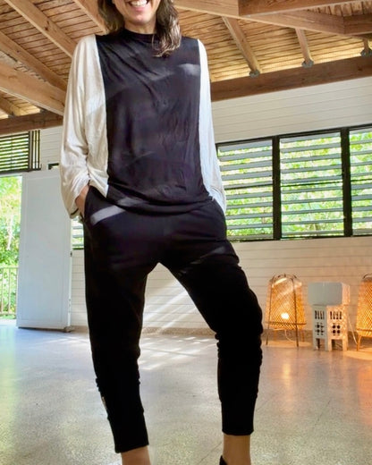 Black Skinny Wander Pant | Her