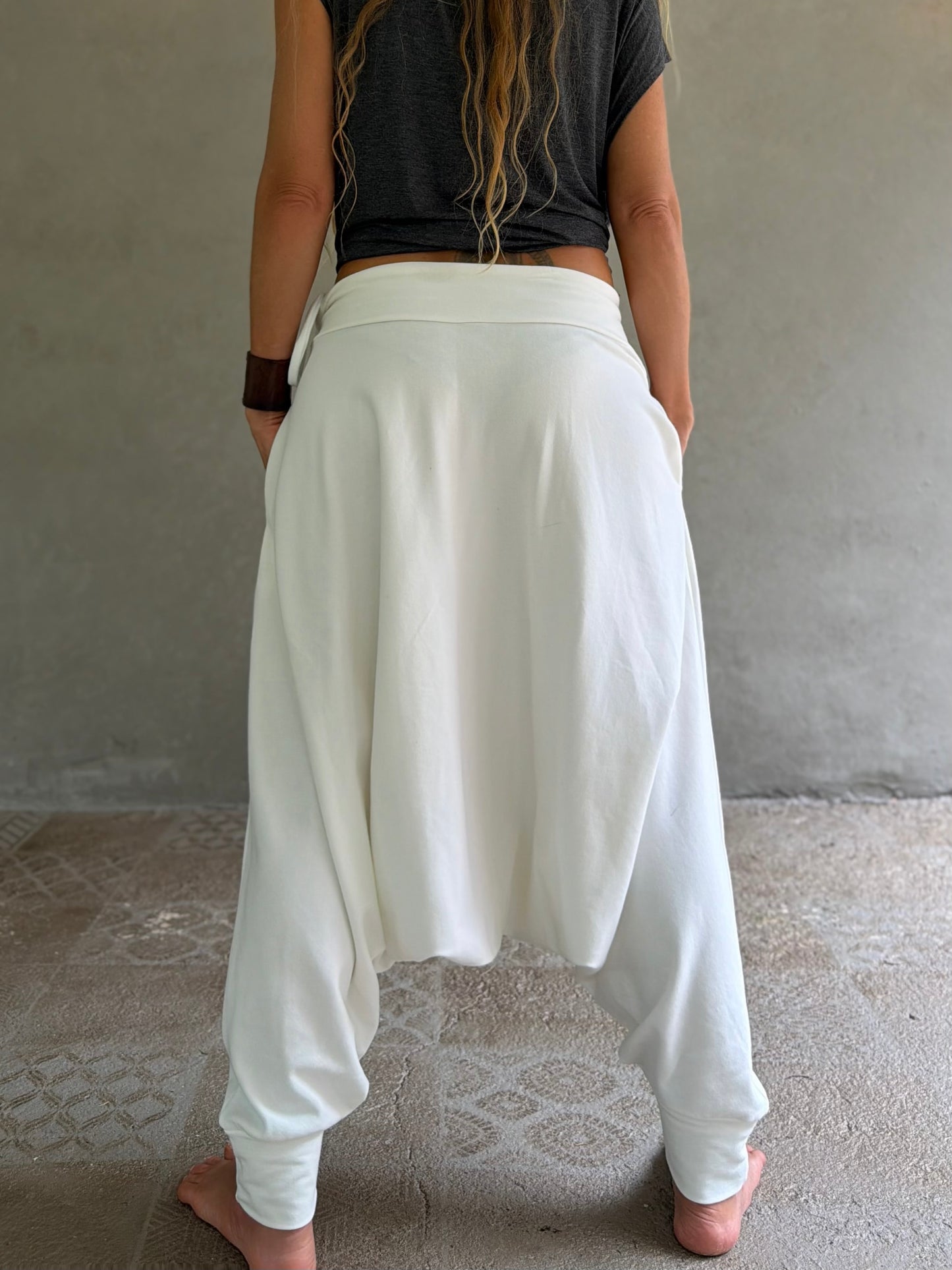 Deep Stretch Pants | Her