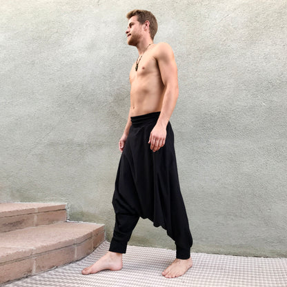 glorka drop pants in black