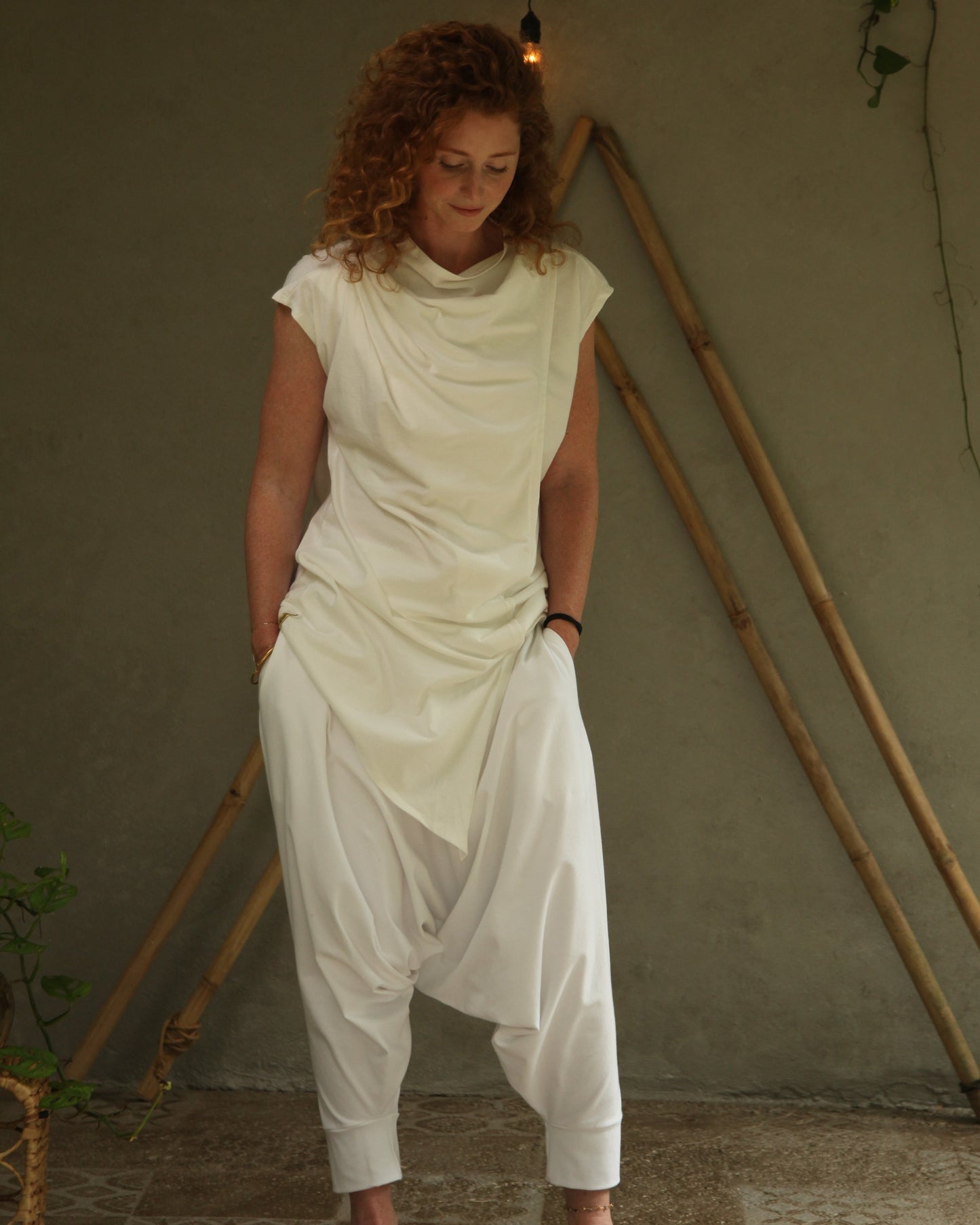 glorka JEDI top  and Deep Stretch Pants in white
