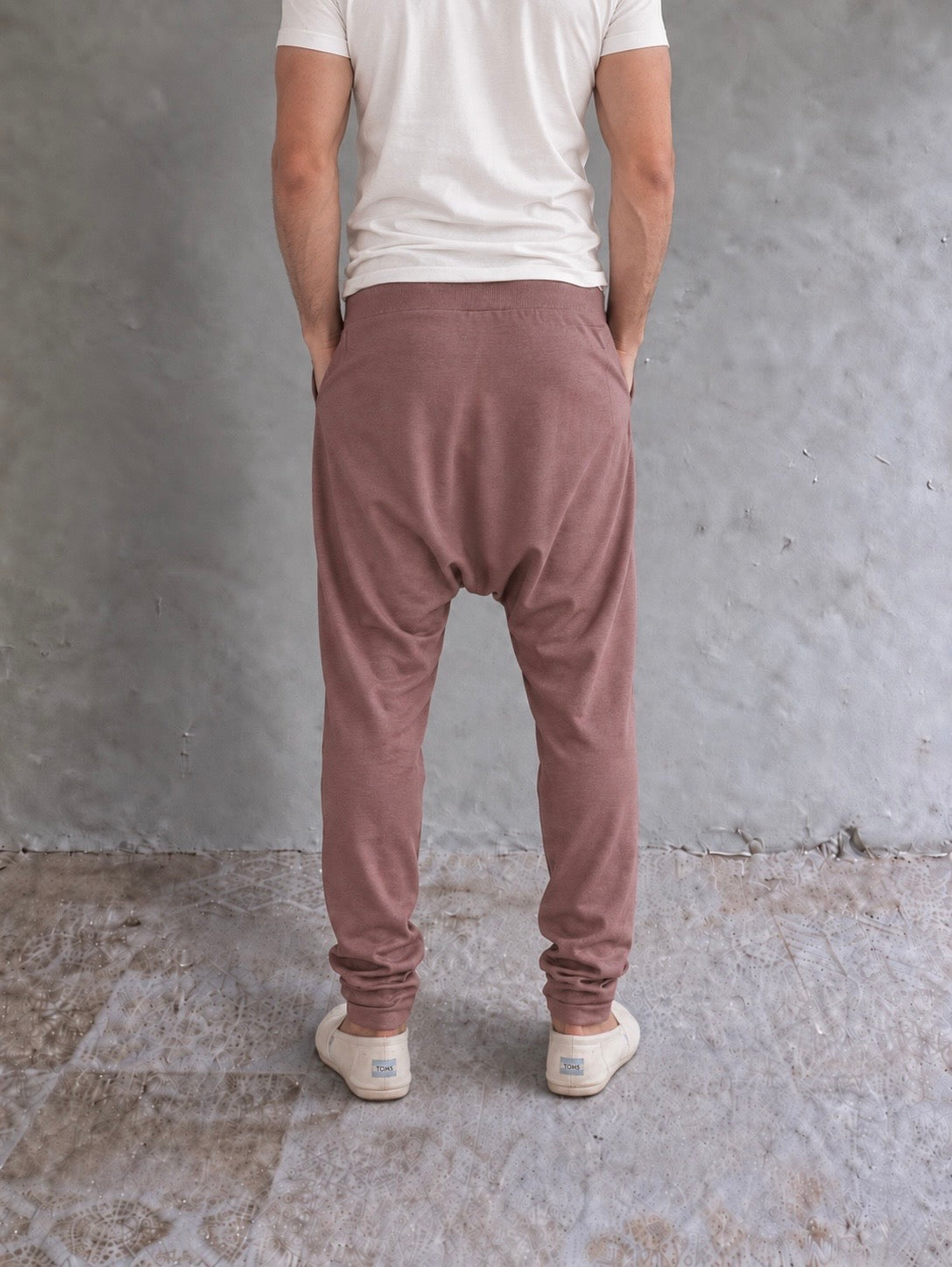 Olive Wander Pants | Him