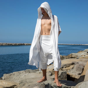 Wandering Monk | White Kimono | Him