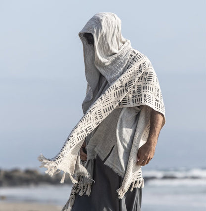 Viento | Nomad Cape | Him